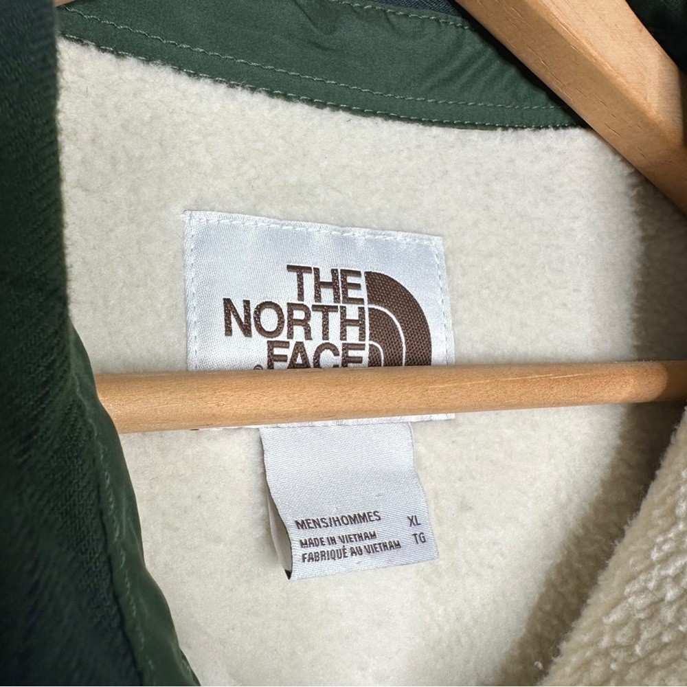 The North Face Campshire Sherpa Lined Shirt Jacket - Picture 7 of 7